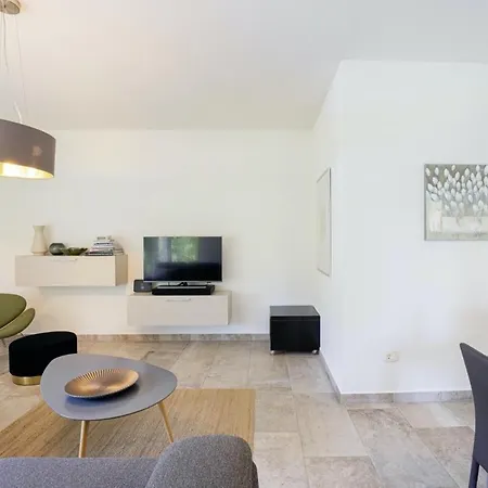 Villa Aria In Kraj Drage - Haus Fuer 6 Personen *