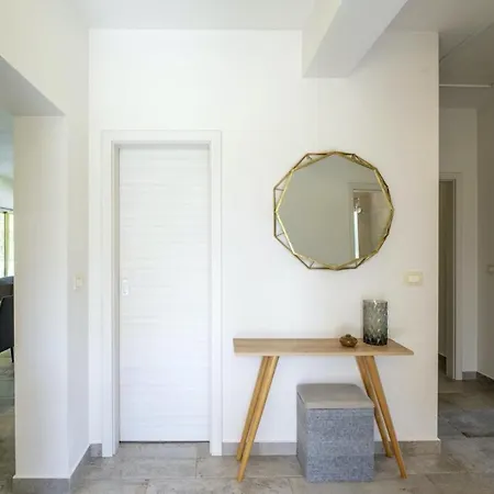 Aria In Kraj Drage - Haus Fuer 6 Personen * Nedescina